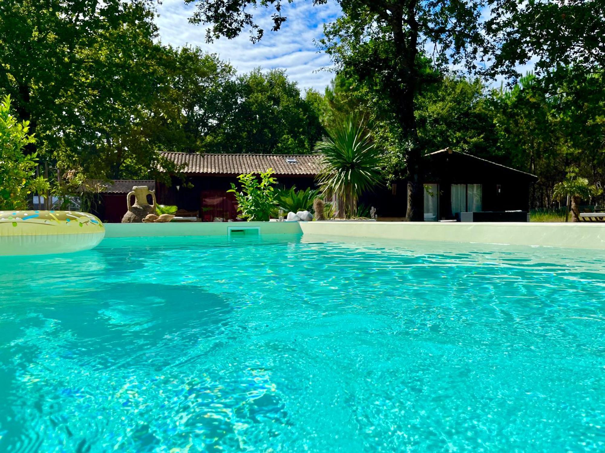 Hacienda De La Canopee Avec Piscine Chauffee Au Sel Hourtin Dış mekan fotoğraf